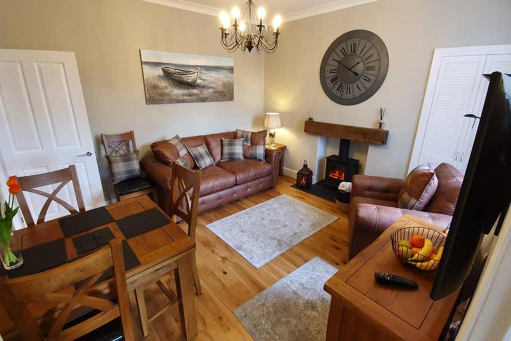 Smart & Stylish Holiday Apartment In The City Centre Інвернесс Екстер'єр фото