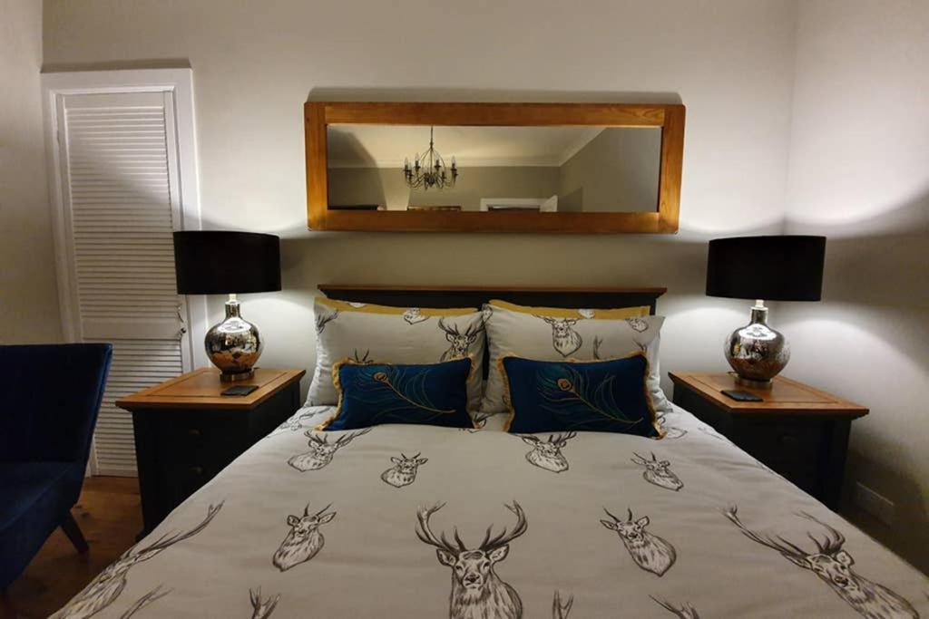 Smart & Stylish Holiday Apartment In The City Centre Інвернесс Екстер'єр фото